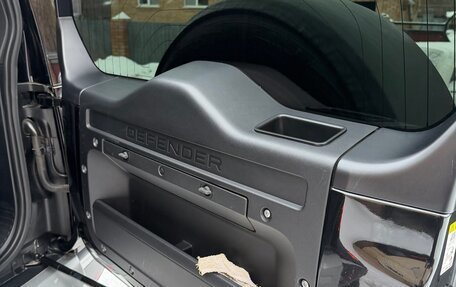 Land Rover Defender II, 2021 год, 5 100 000 рублей, 3 фотография