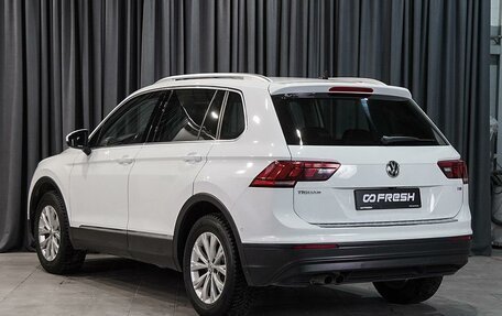 Volkswagen Tiguan II, 2017 год, 2 230 000 рублей, 2 фотография