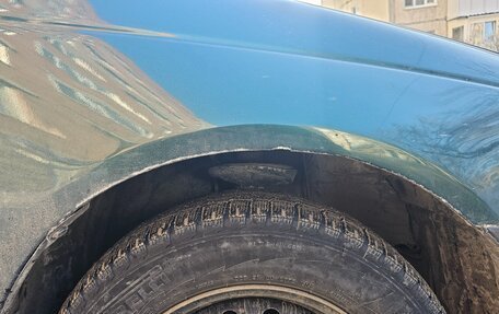 Toyota Avensis III рестайлинг, 1999 год, 550 000 рублей, 7 фотография