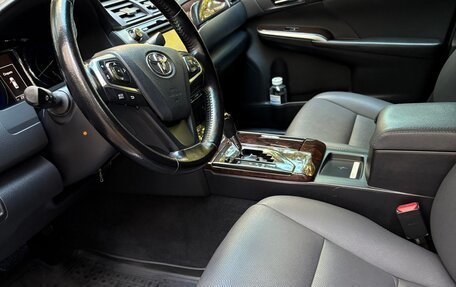 Toyota Camry, 2014 год, 1 800 000 рублей, 16 фотография