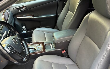 Toyota Camry, 2014 год, 1 800 000 рублей, 17 фотография