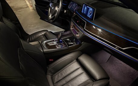 BMW 7 серия, 2017 год, 4 200 000 рублей, 13 фотография