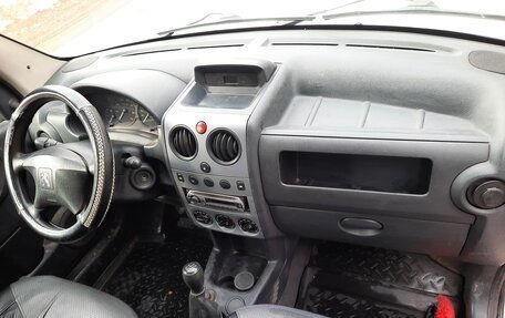 Peugeot Partner II рестайлинг 2, 2010 год, 310 000 рублей, 15 фотография