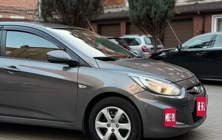 Hyundai Solaris II рестайлинг, 2012 год, 820 000 рублей, 10 фотография