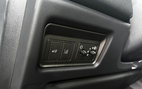 Land Rover Range Rover Evoque I, 2018 год, 2 599 000 рублей, 19 фотография