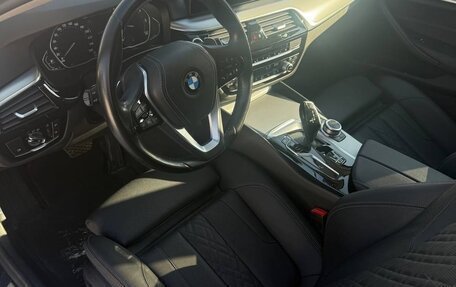 BMW 5 серия, 2020 год, 3 090 000 рублей, 18 фотография