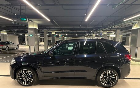 BMW X5 M, 2018 год, 5 950 000 рублей, 2 фотография