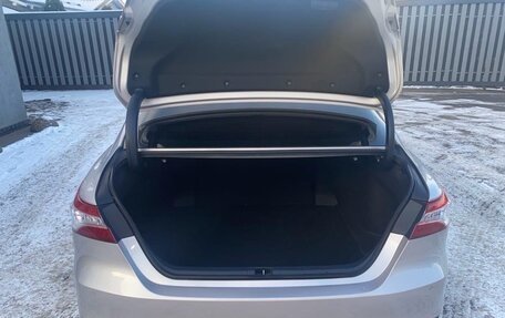 Toyota Camry, 2022 год, 3 500 000 рублей, 11 фотография