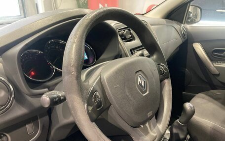 Renault Sandero II рестайлинг, 2015 год, 850 000 рублей, 16 фотография