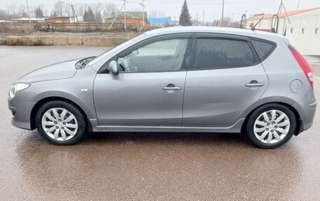 Hyundai i30 I, 2011 год, 690 000 рублей, 4 фотография