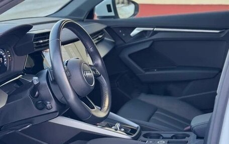 Audi A3, 2022 год, 2 080 000 рублей, 6 фотография