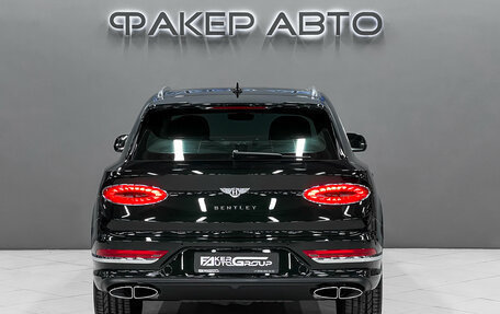 Bentley Bentayga I, 2024 год, 29 600 000 рублей, 9 фотография