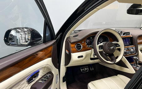 Bentley Bentayga I, 2024 год, 29 600 000 рублей, 11 фотография