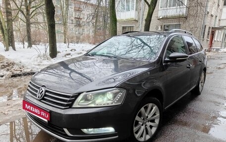 Volkswagen Passat B7, 2011 год, 1 200 000 рублей, 2 фотография