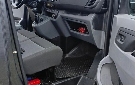 Peugeot Expert, 2020 год, 3 000 000 рублей, 13 фотография