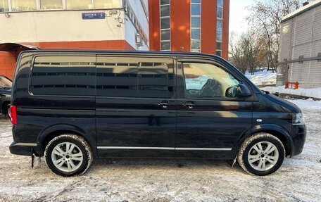 Volkswagen Multivan T5, 2012 год, 1 560 000 рублей, 2 фотография