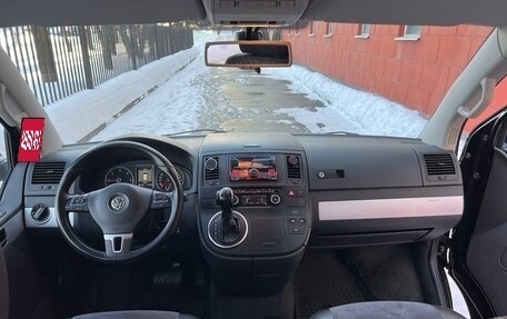 Volkswagen Multivan T5, 2012 год, 1 560 000 рублей, 3 фотография