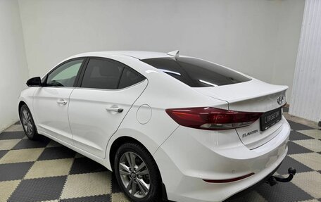 Hyundai Elantra VI рестайлинг, 2018 год, 1 670 000 рублей, 7 фотография