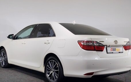 Toyota Camry, 2015 год, 1 697 000 рублей, 7 фотография