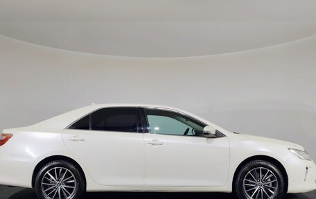 Toyota Camry, 2015 год, 1 697 000 рублей, 4 фотография