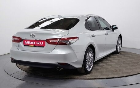 Toyota Camry, 2019 год, 2 949 000 рублей, 5 фотография