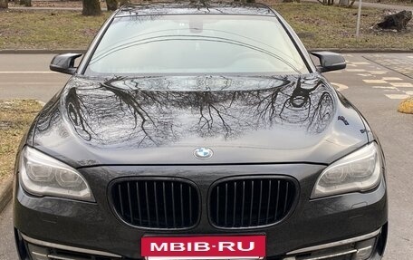 BMW 7 серия, 2013 год, 1 950 000 рублей, 2 фотография