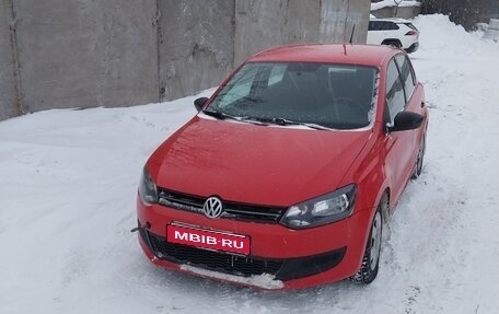 Volkswagen Polo VI (EU Market), 2010 год, 660 000 рублей, 1 фотография