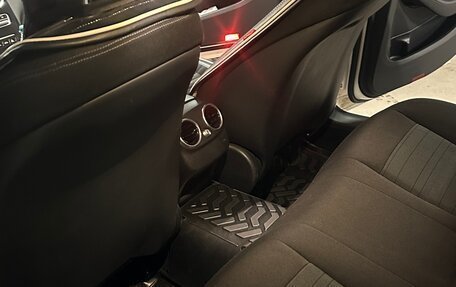 Mercedes-Benz C-Класс, 2019 год, 3 100 000 рублей, 13 фотография