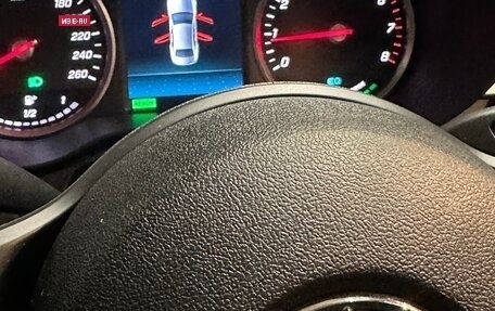 Mercedes-Benz C-Класс, 2019 год, 3 100 000 рублей, 16 фотография