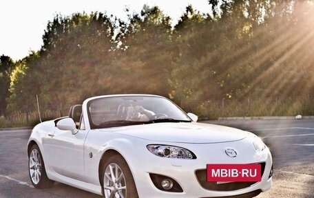 Mazda MX-5, 2011 год, 2 550 000 рублей, 8 фотография