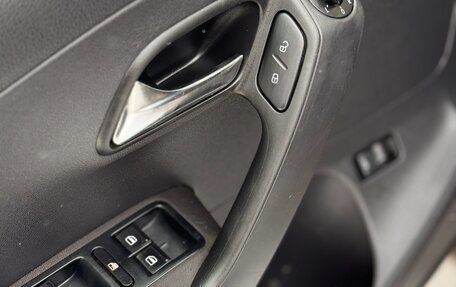 Volkswagen Polo VI (EU Market), 2015 год, 840 000 рублей, 26 фотография