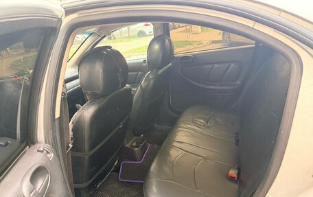 Dodge Stratus II, 2001 год, 340 000 рублей, 9 фотография