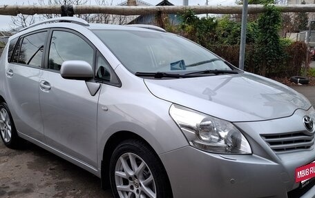 Toyota Verso I, 2012 год, 1 470 000 рублей, 6 фотография