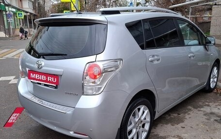 Toyota Verso I, 2012 год, 1 470 000 рублей, 9 фотография