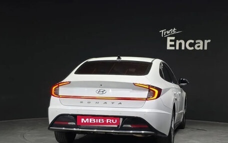 Hyundai Sonata VIII, 2021 год, 16 фотография