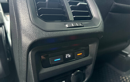 Volkswagen Tiguan II, 2021 год, 2 900 000 рублей, 25 фотография