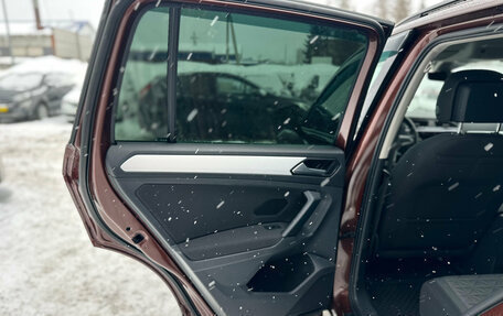 Volkswagen Tiguan II, 2021 год, 2 900 000 рублей, 23 фотография