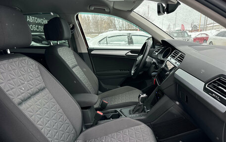 Volkswagen Tiguan II, 2021 год, 2 900 000 рублей, 30 фотография