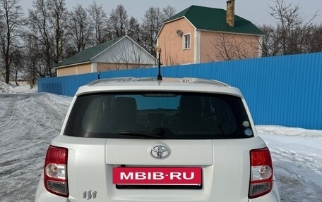 Toyota Ist II, 2010 год, 1 000 000 рублей, 6 фотография