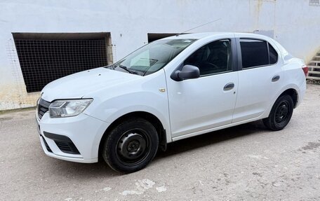Renault Logan II, 2019 год, 475 000 рублей, 3 фотография