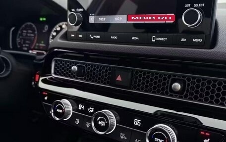 Honda Civic, 2021 год, 1 680 000 рублей, 12 фотография