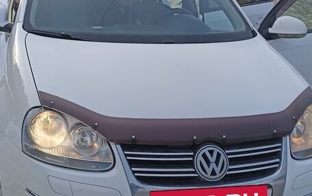 Volkswagen Jetta VI, 2010 год, 700 000 рублей, 10 фотография