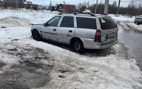 Opel Vectra B рестайлинг, 1998 год, 35 000 рублей, 4 фотография