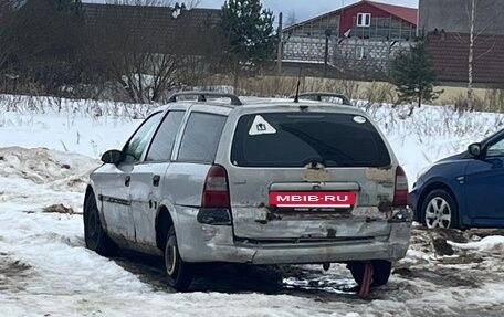 Opel Vectra B рестайлинг, 1998 год, 35 000 рублей, 5 фотография