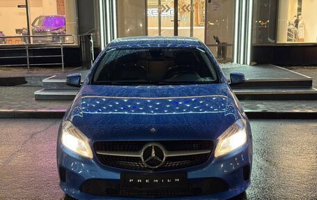 Mercedes-Benz A-Класс, 2016 год, 1 650 000 рублей, 2 фотография