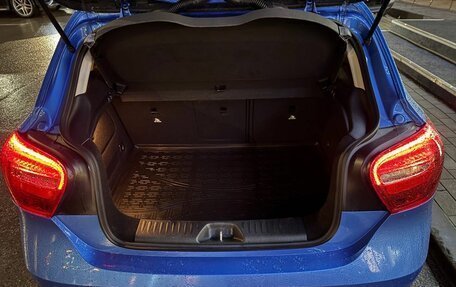 Mercedes-Benz A-Класс, 2016 год, 1 650 000 рублей, 12 фотография