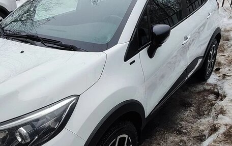 Renault Kaptur I рестайлинг, 2018 год, 1 078 000 рублей, 6 фотография