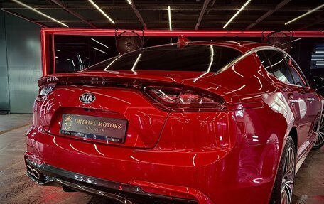 KIA Stinger I, 2018 год, 2 300 000 рублей, 6 фотография