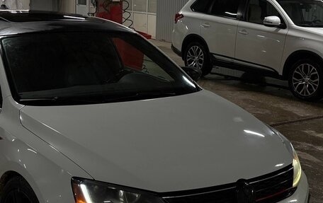 Volkswagen Jetta VI, 2016 год, 1 800 000 рублей, 3 фотография