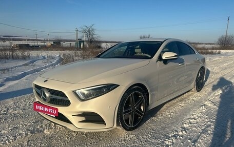 Mercedes-Benz CLS, 2018 год, 5 400 000 рублей, 2 фотография